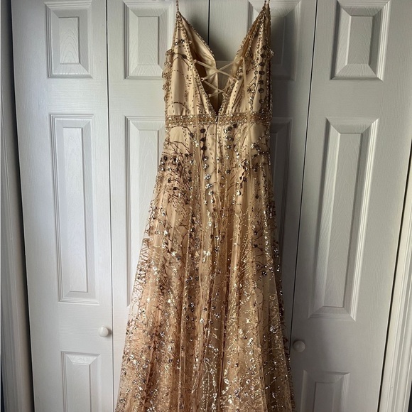 Beautiful strapless dress only worn once! - Picture 2 of 8